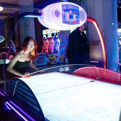 Air Hockey
